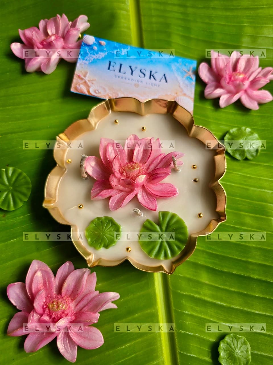 Padma Pearl Urli Candle